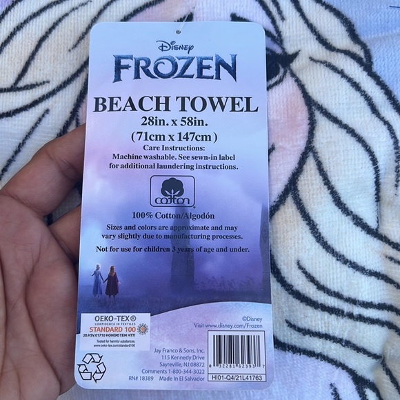 Frozen beach towel - Picture 2 of 3